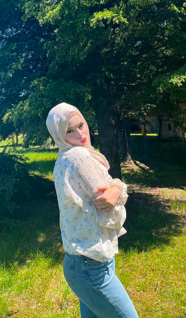 Akçadam Dinamik Partner Escort Bayan Arzu